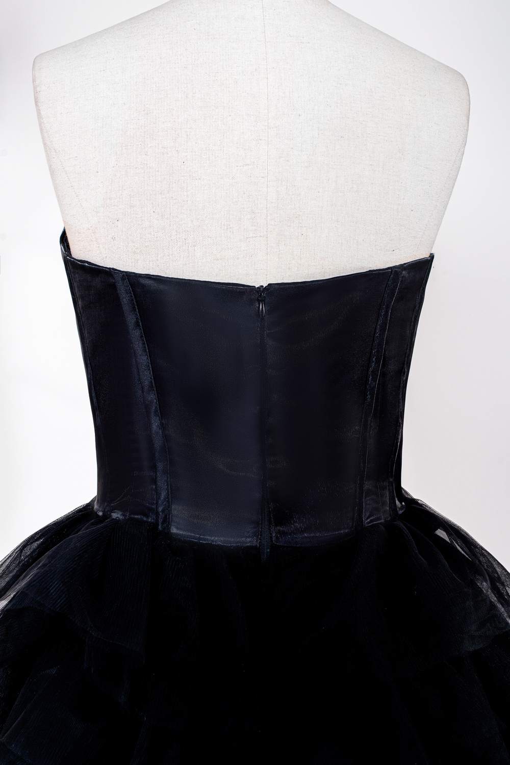Sweetheart Black Tiered Ruffles Formal Dress