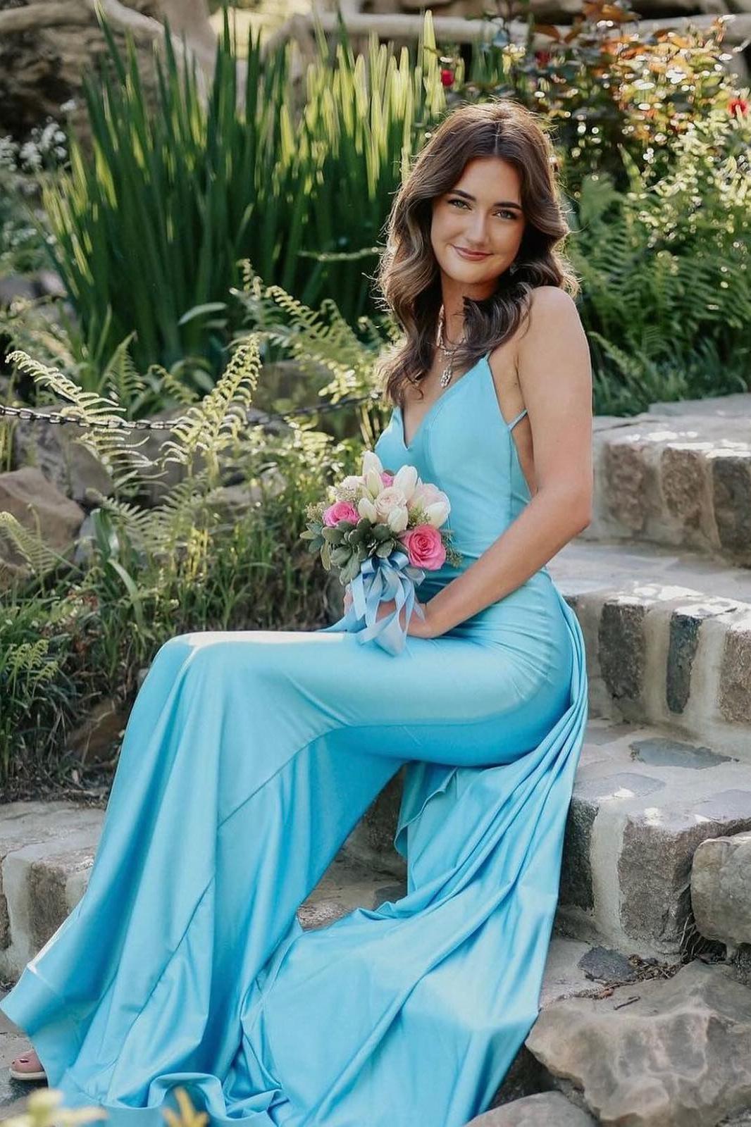 Spaghetti Straps Lavender V Neck Mermaid Party Dress