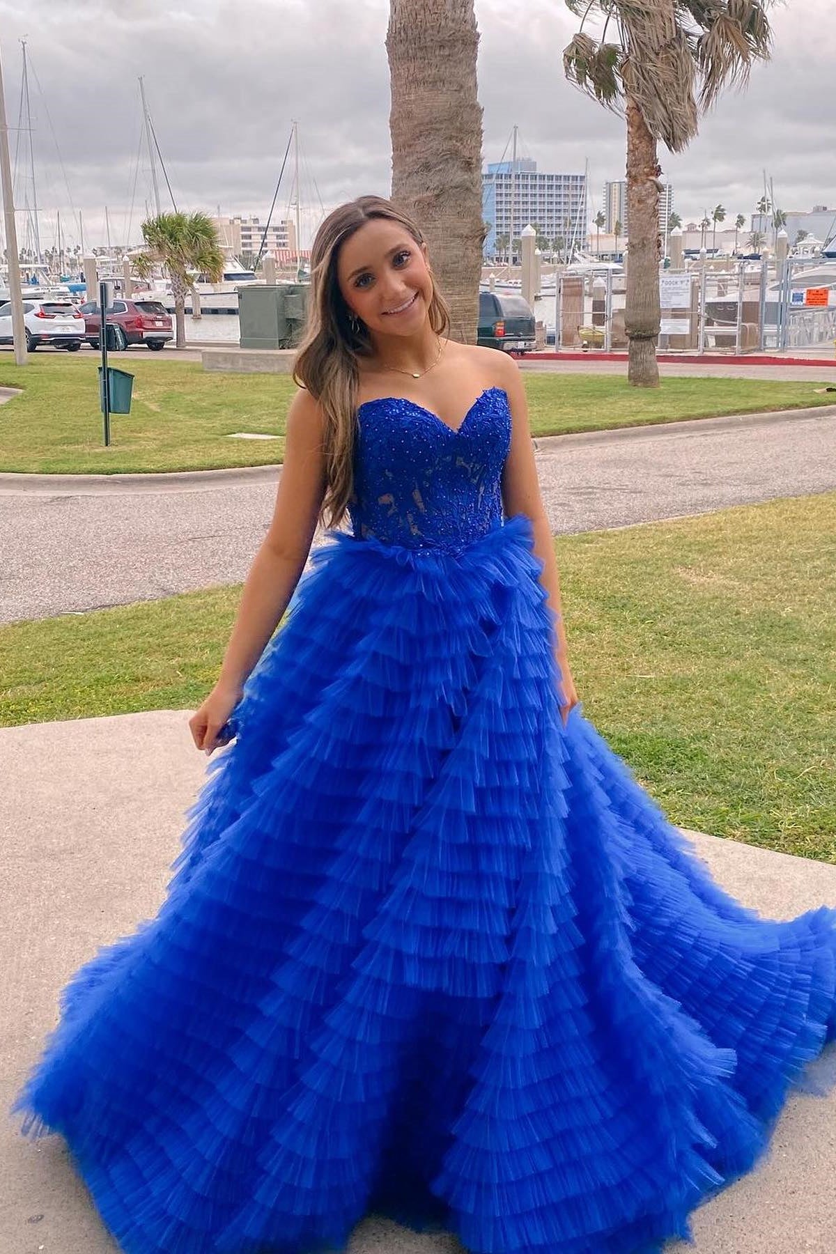 Sweetheart Appliques Light Blue Ruffles Tulle Formal Dress