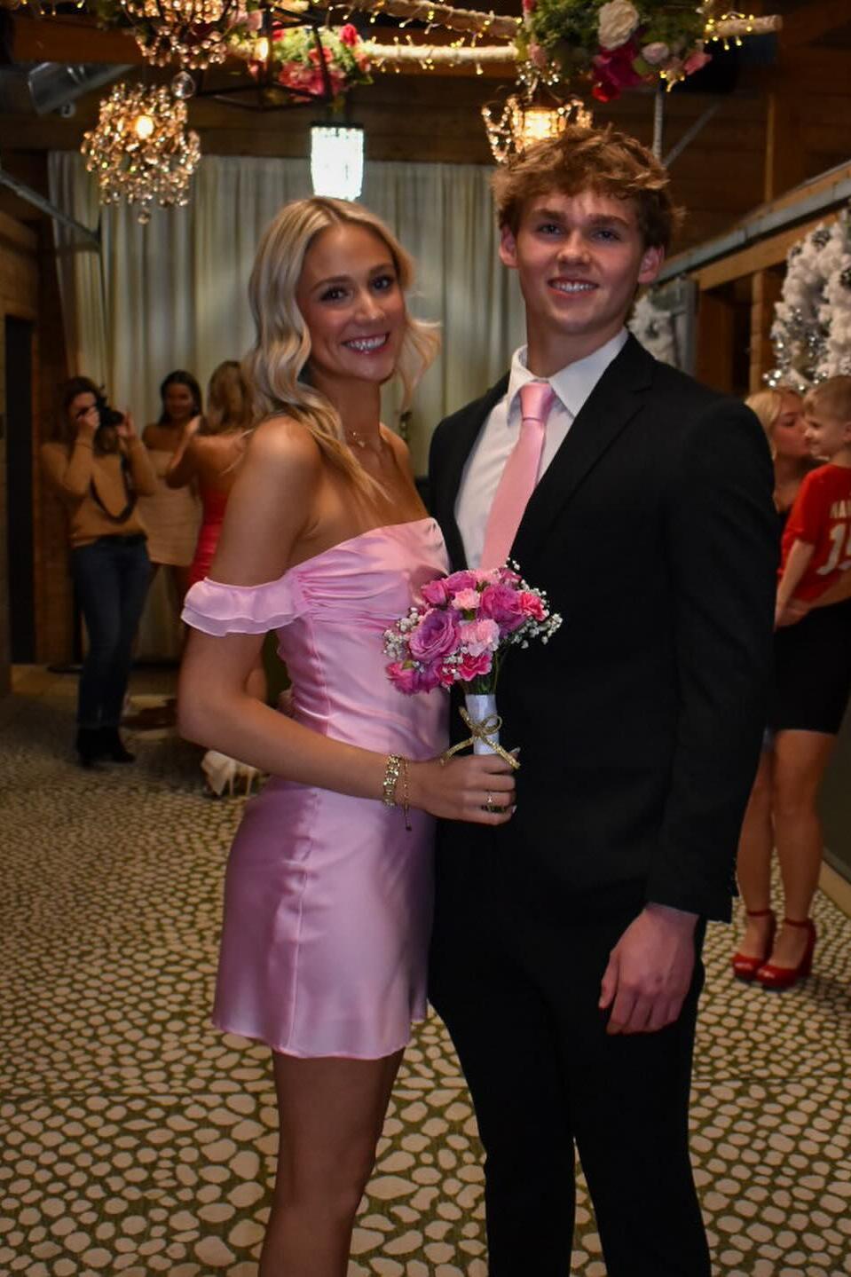 Off the Shoulder Short Pink Fitted Dress