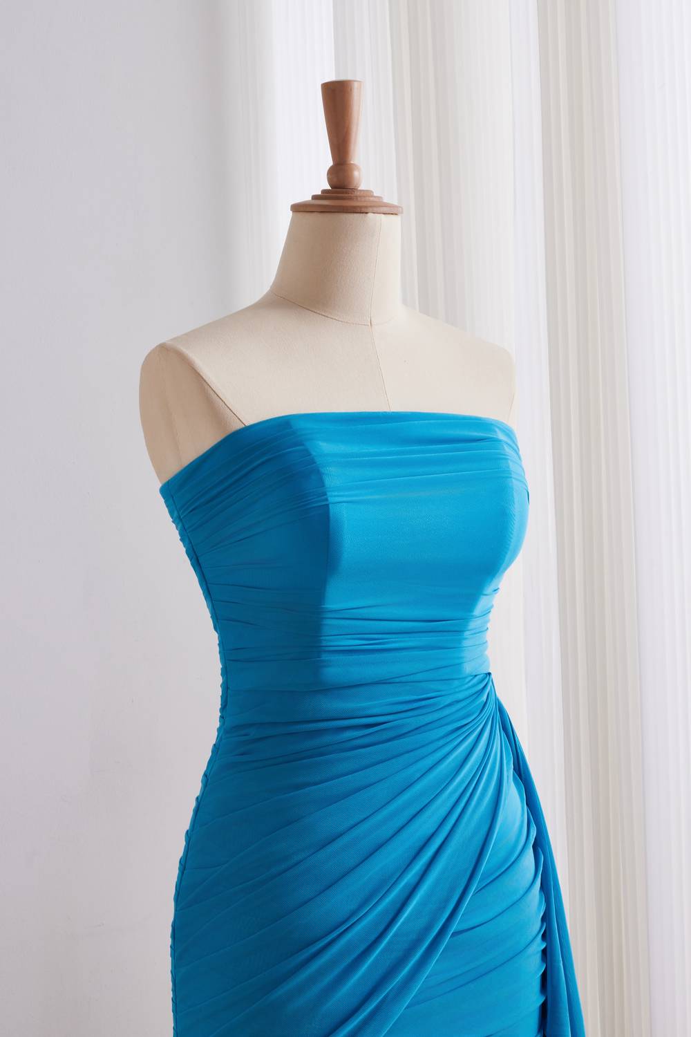 Blue Strapless Ruched Fitted Dress with Shawl