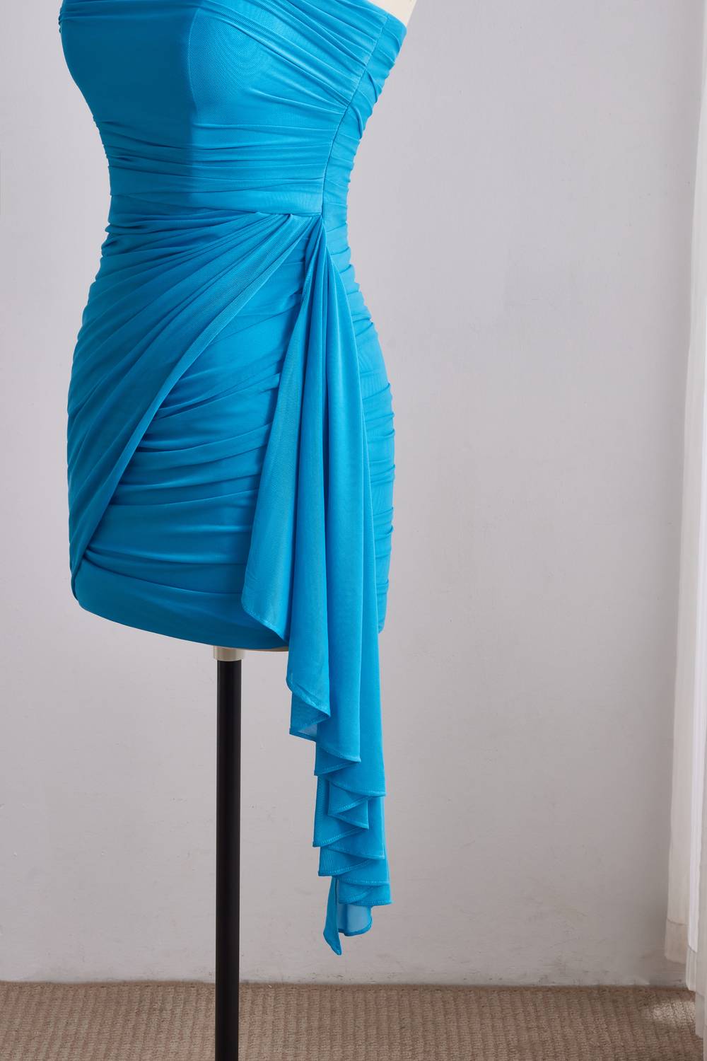 Blue Strapless Ruched Fitted Dress with Shawl