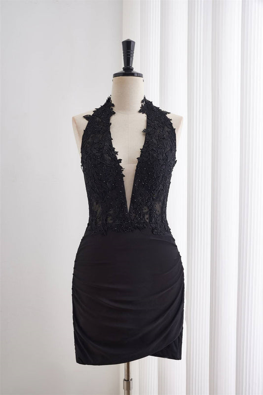 Halter Black Appliques Tight Short Homecoming Dress