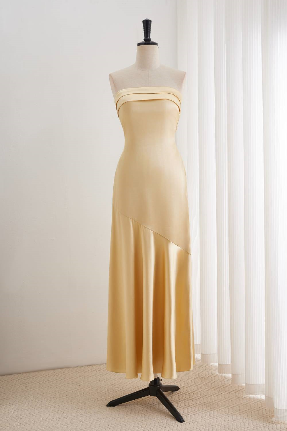 Golden Pleated Bandeau Neckline Prom Dress
