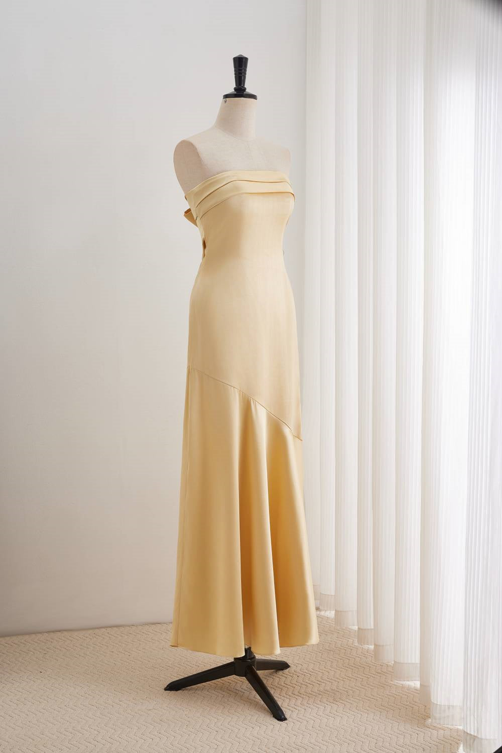 Golden Pleated Bandeau Neckline Prom Dress