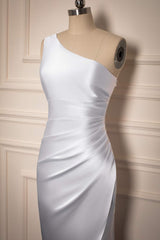 White Elegant One Shoulder Mermaid Bridesmaid Dress