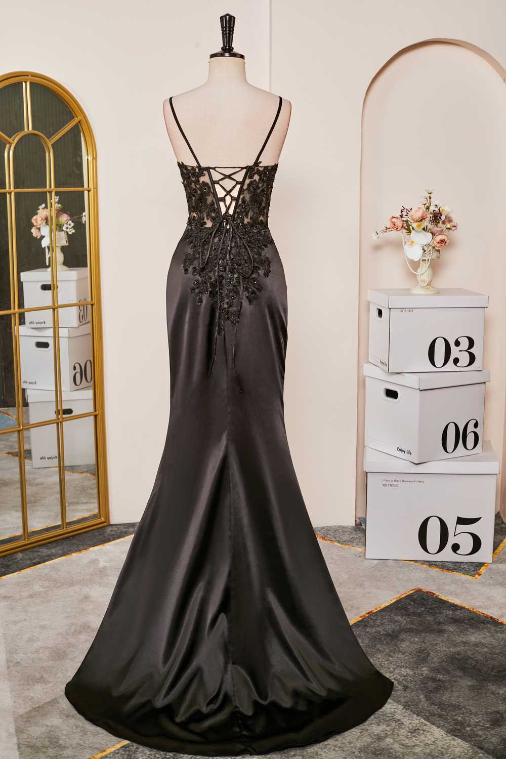 Black Mermaid Applique Spaghetti Strap Prom Dress
