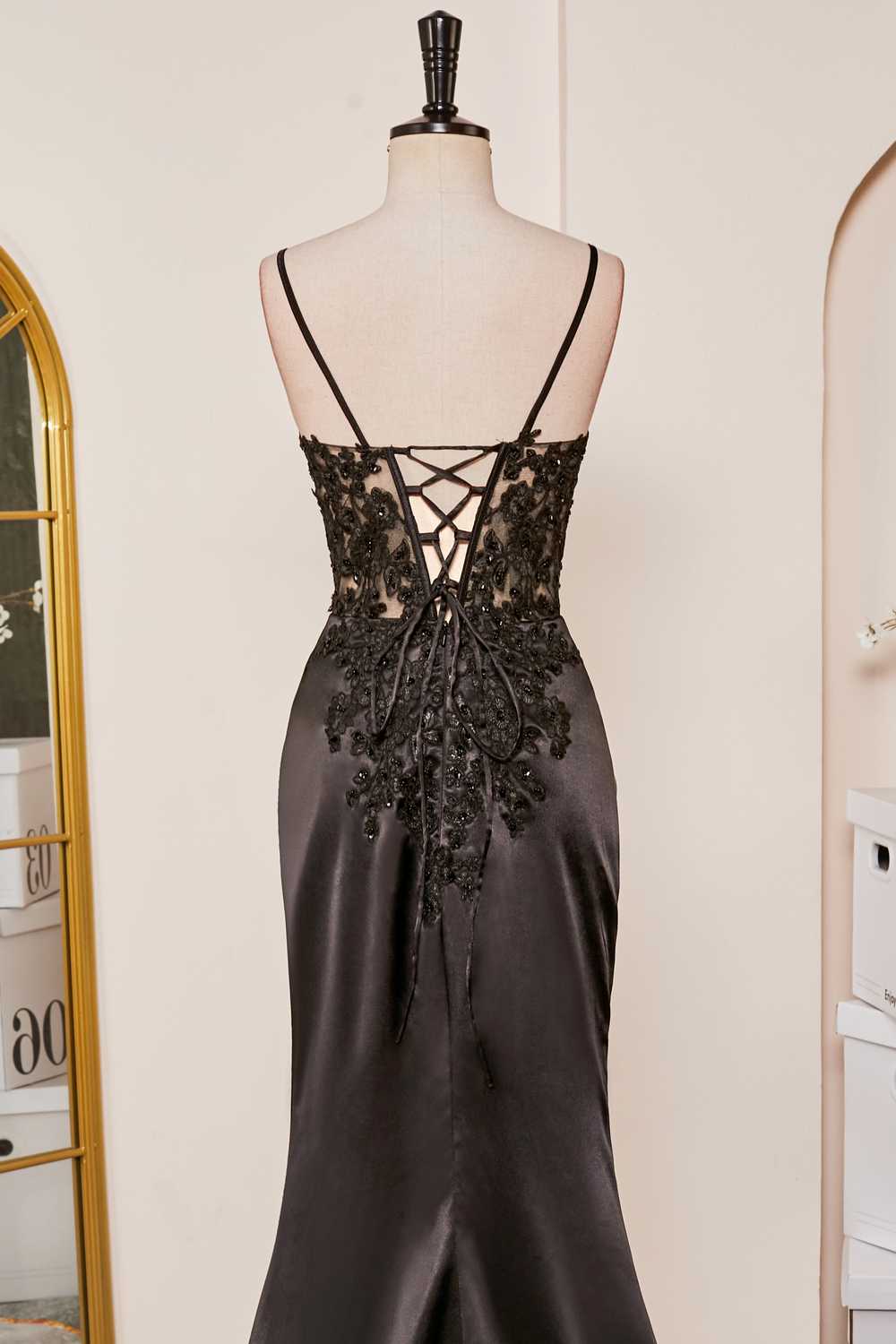 Black Mermaid Applique Spaghetti Strap Prom Dress