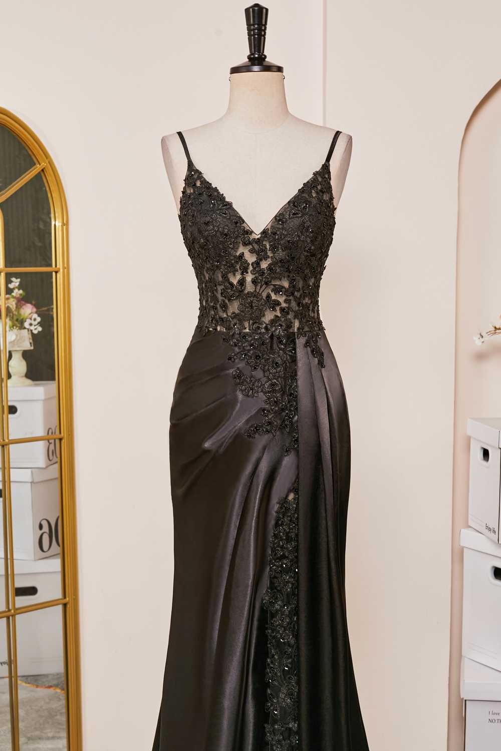 Black Mermaid Applique Spaghetti Strap Prom Dress