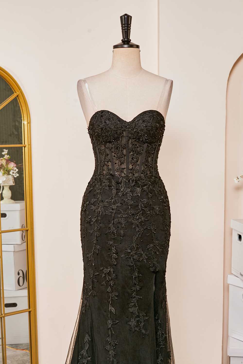 Black Sexy Sweetheart Mermaid Applique Tulle Prom Dress