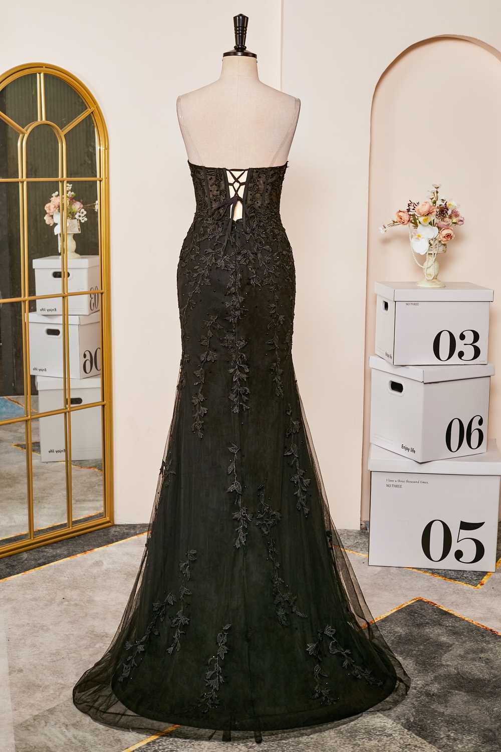 Black Sexy Sweetheart Mermaid Applique Tulle Prom Dress