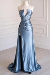 Burgundy Strapless V-Neck Prom Dress