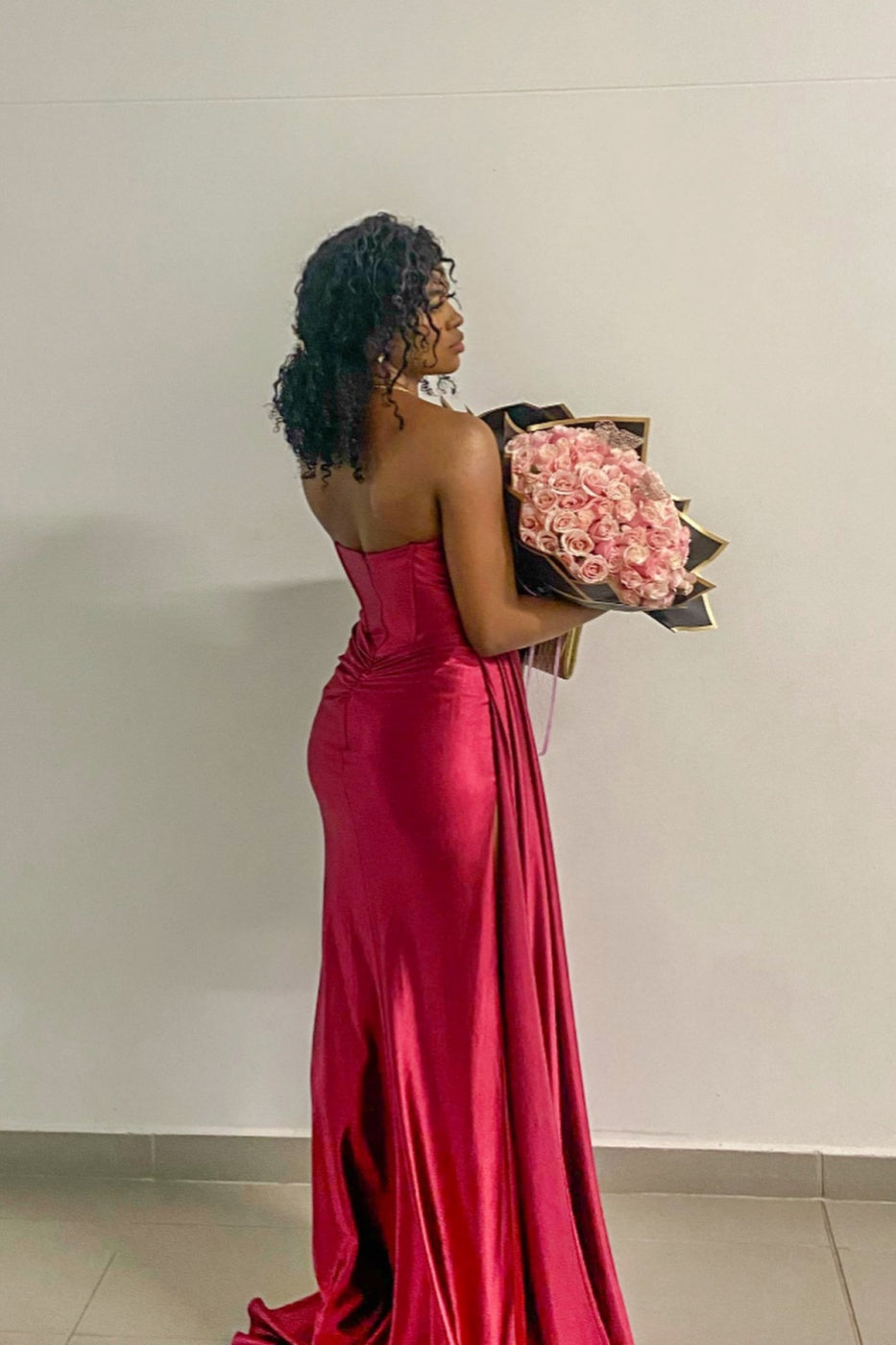 Burgundy Strapless V-Neck Prom Dress