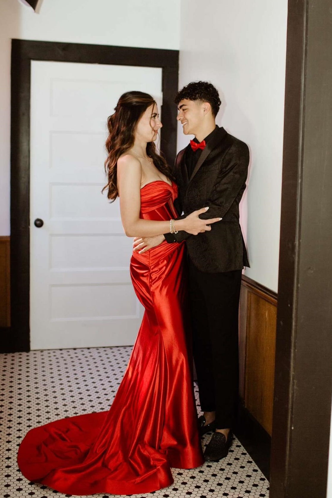 Blue Sweetheart Mermaid Prom Dress with Keyhole