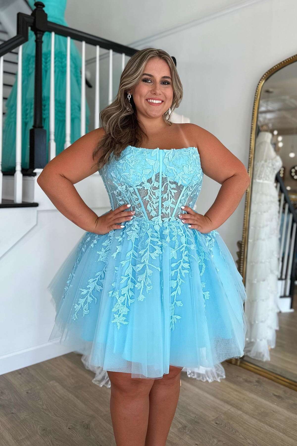 Lace Applique Blue Strapless Illusion A-line Homecoming Dress