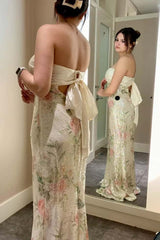 Twist Ivory Floral Sequin Fitted Dress