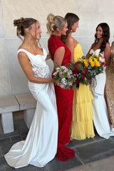 White One-Shoulder Slit Mermaid Prom Dress