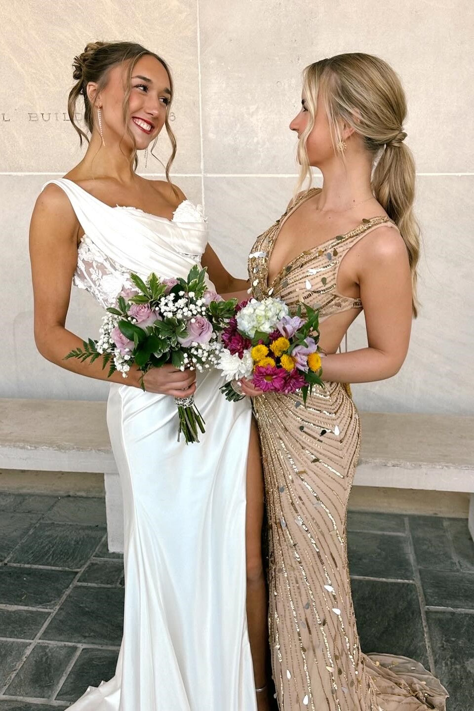 White One-Shoulder Slit Mermaid Prom Dress