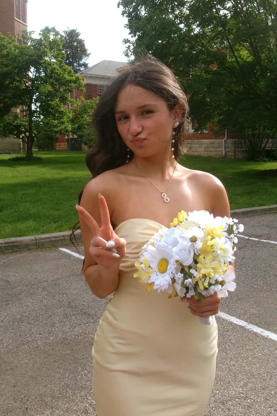 Sweetheart Yellow Satin Ruched Fitted Long Dress