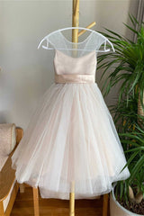 Round Neck Champagne Back Bow Flower Girl Dress
