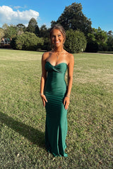 Emerald Green Twist Fitted Long Prom Dress