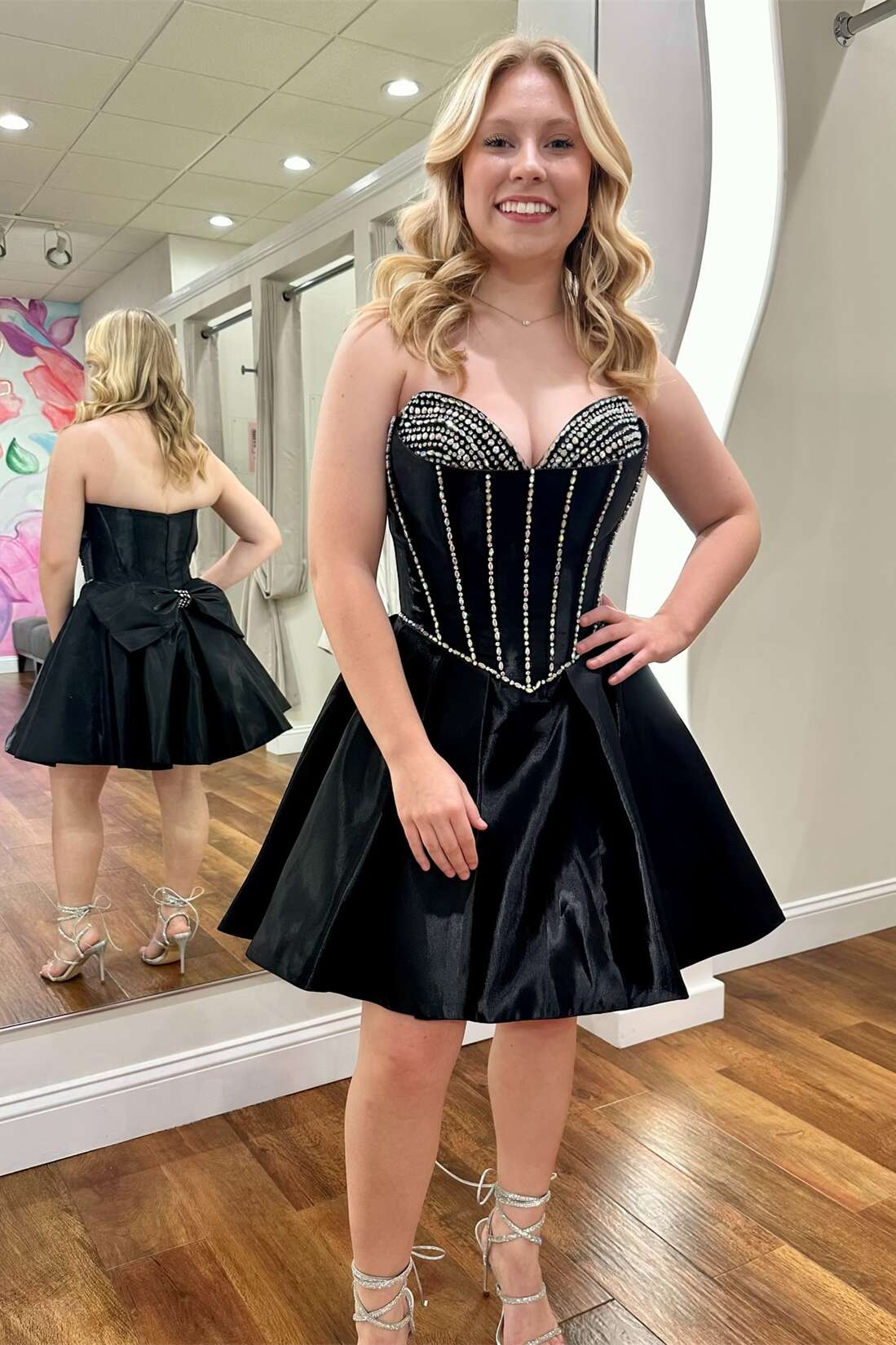 Black Beaded Sweetheart Short Dress with Bow