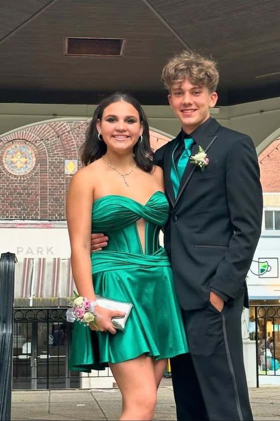 Sweetheart Hot Pink Ruched A-line Short Homecoming Dress